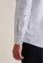 Non-iron Structure Business Shirt in Regular with Kent-Collar in Medium Blue |  Seidensticker Onlineshop