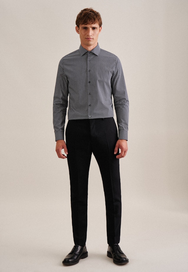 Popeline Business Hemd in Slim mit Kentkragen und extra langem Arm in Schwarz |  Seidensticker Onlineshop