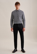 Poplin Business Shirt in Slim with Kent-Collar and extra long sleeve in Black |  Seidensticker Onlineshop