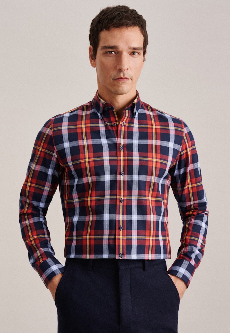 Flannel shirt in Shaped with Button-Down-Collar