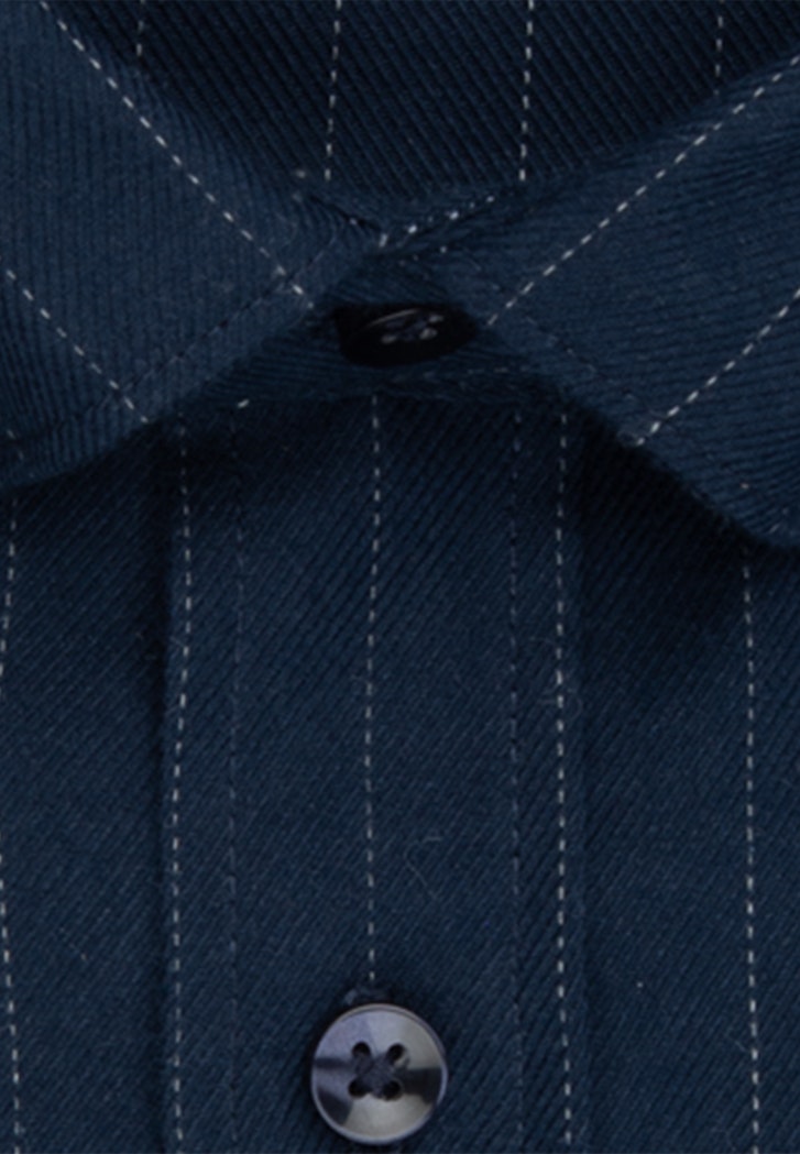 Bügelleichtes Twill Business Hemd in X-Slim mit Button-Down-Kragen