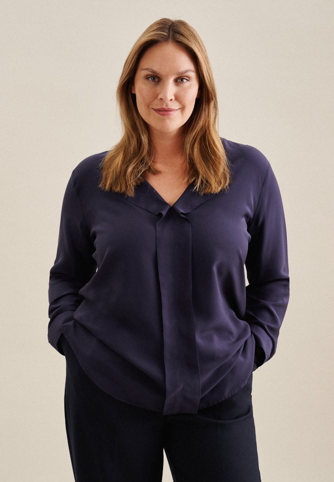 Grande taille V-Neck Slip Over Blouse in Dark Blue | Seidensticker Onlineshop