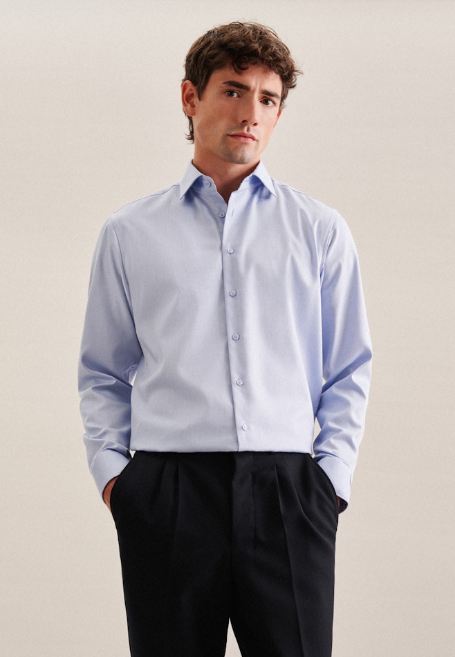 Non-iron Twill Business Shirt in Regular with Kent-Collar in Light Blue | Seidensticker Onlineshop