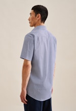 Poplin Short sleeve Business Shirt in Regular with Kent-Collar in Light Blue |  Seidensticker Onlineshop