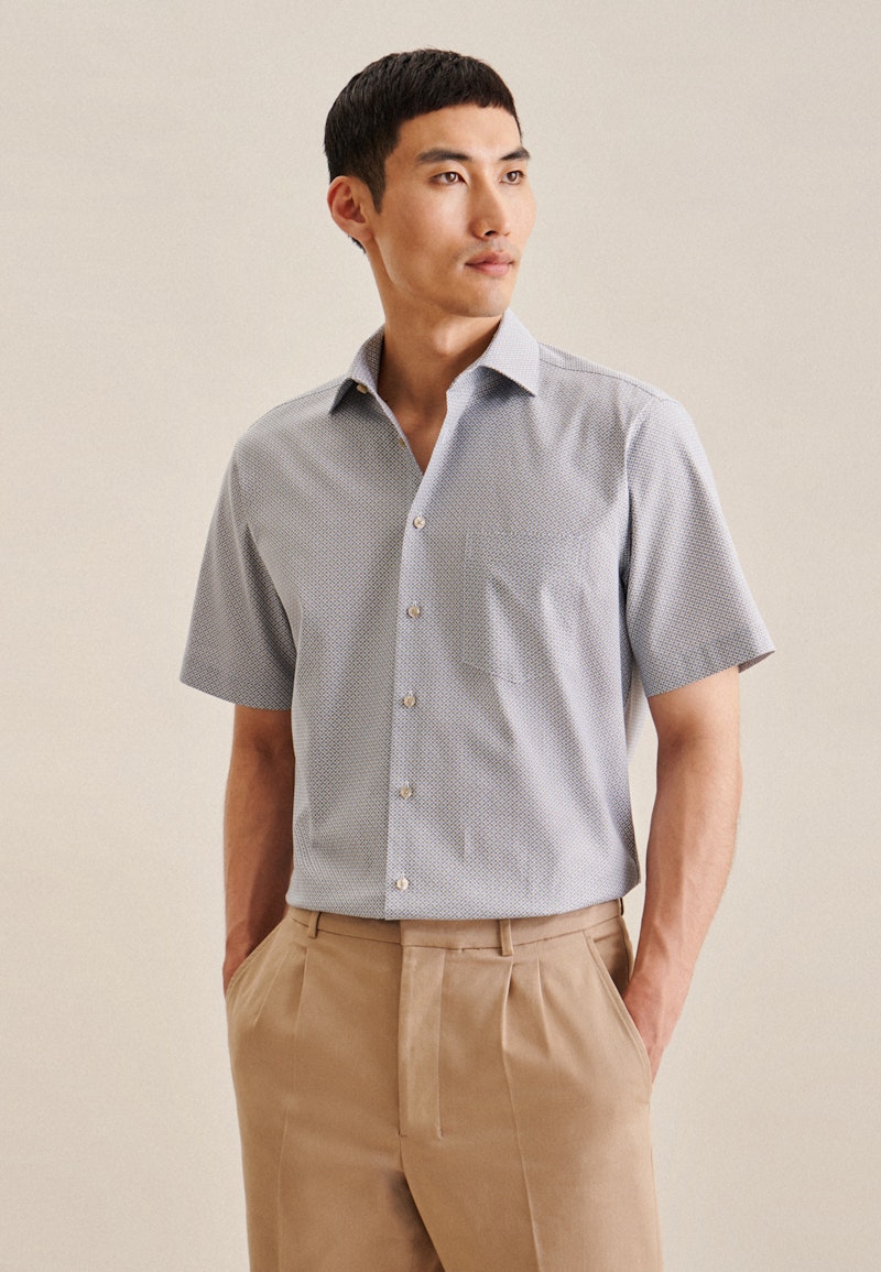 Twill Short sleeve Business Shirt in Regular with Kent-Collar