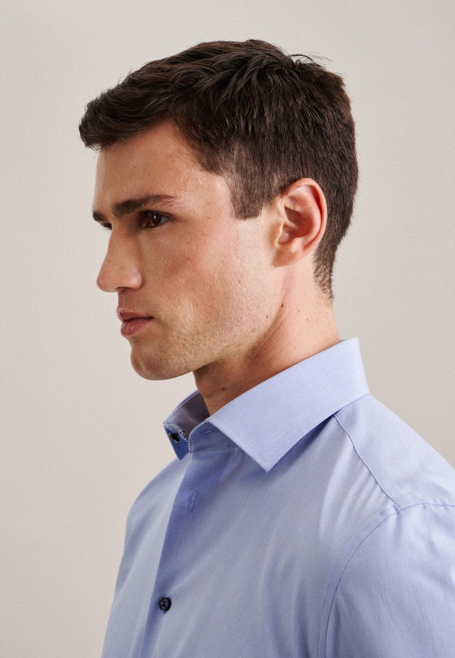 Non-iron Structure Business Shirt in Slim with Kent-Collar in Light Blue |  Seidensticker Onlineshop