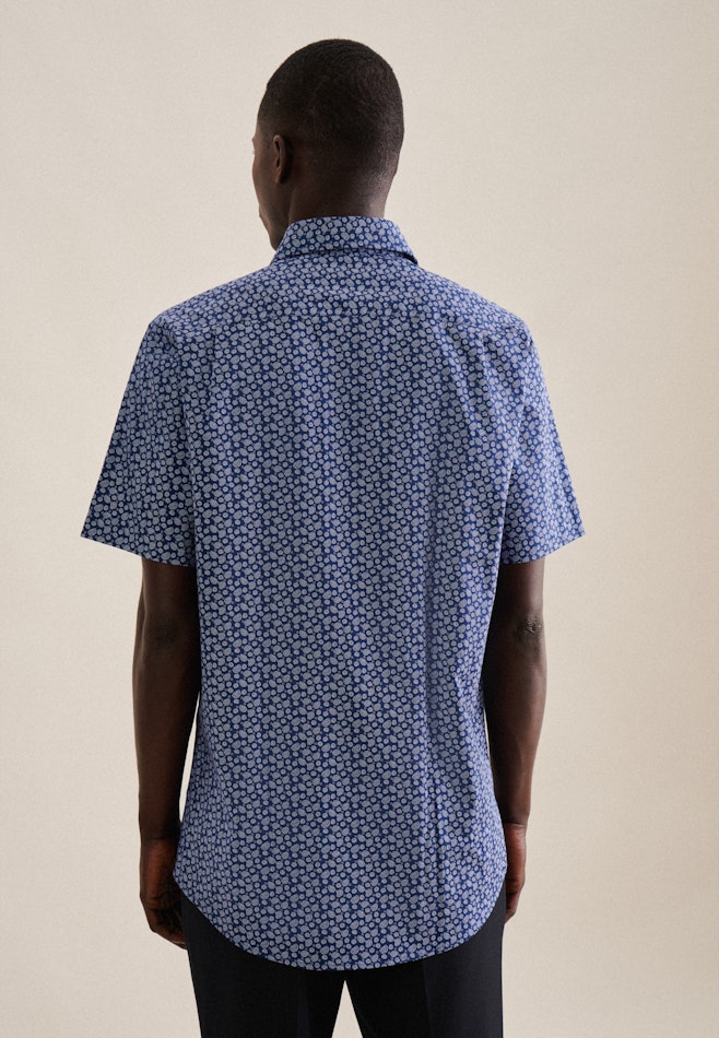 Poplin Short sleeve Business Shirt in Regular with Kent-Collar in Medium Blue | Seidensticker online shop