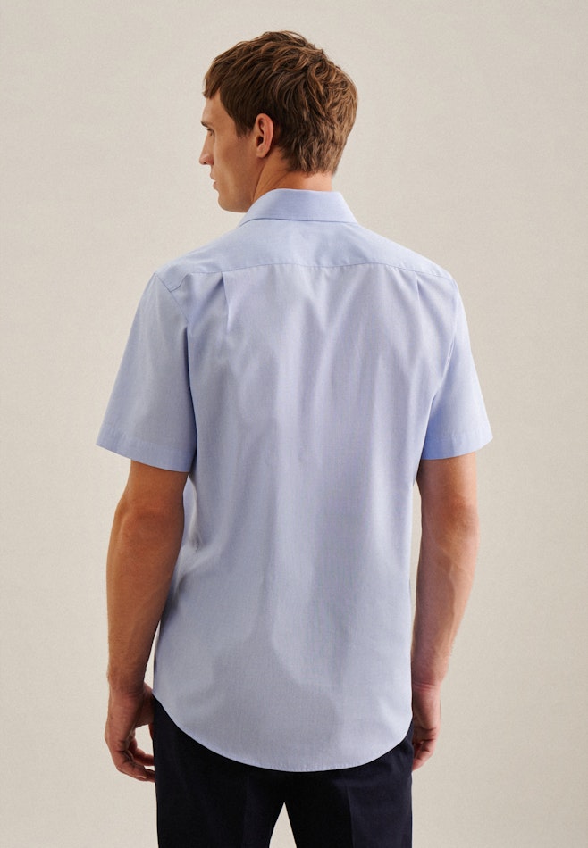 Non-iron Structure Business Shirt in Comfort with Kent-Collar in Light Blue | Seidensticker online shop