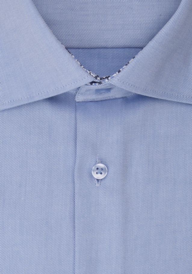 Bügelfreies Twill Business Hemd in Shaped mit Kentkragen in Hellblau |  Seidensticker Onlineshop