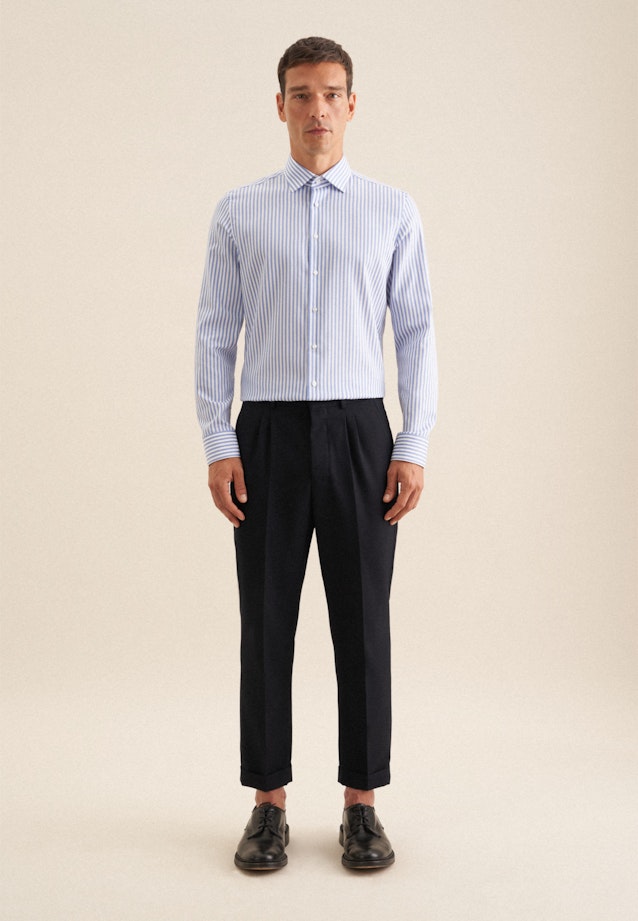 Non-iron Structure Business shirt in Slim with Kent-Collar in Light Blue |  Seidensticker Onlineshop