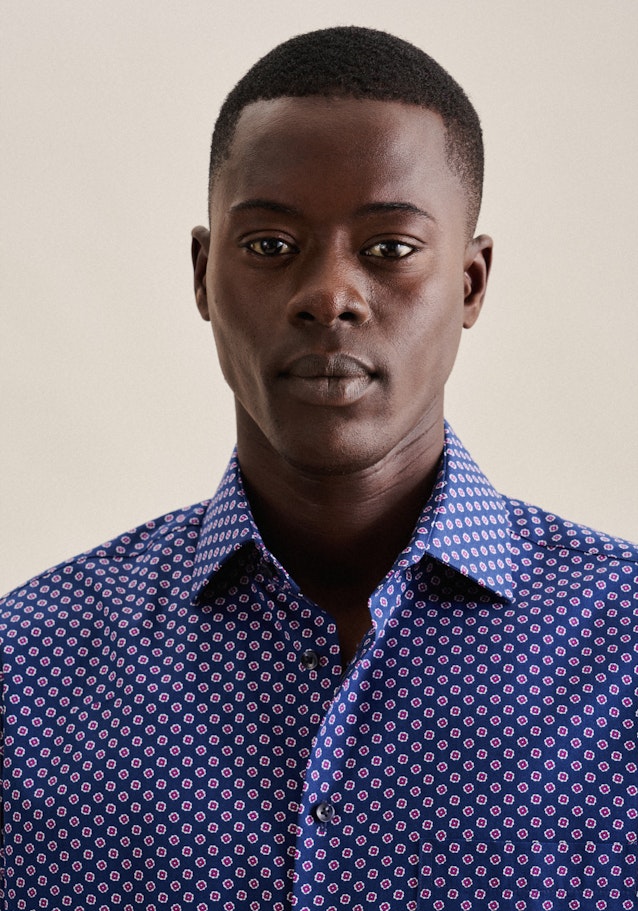 Poplin Short sleeve Business Shirt in Regular with Kent-Collar in Medium Blue |  Seidensticker Onlineshop