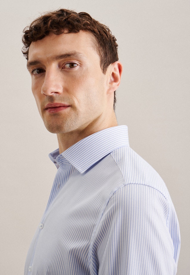 Non-iron Twill Business Shirt in Slim with Kent-Collar in Light Blue |  Seidensticker Onlineshop