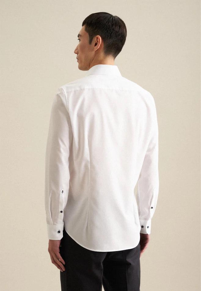 Shaped Chemise d'affaires Uni dans Blanc | Boutique en ligne Seidensticker