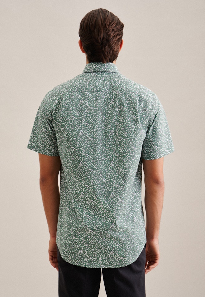 Poplin Short sleeve Business Shirt in Regular with Kent-Collar in Green | Seidensticker online shop