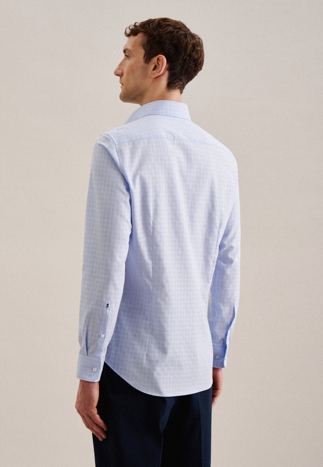 Non-iron Twill Business Shirt in Shaped with Kent-Collar in Light Blue | Seidensticker Onlineshop