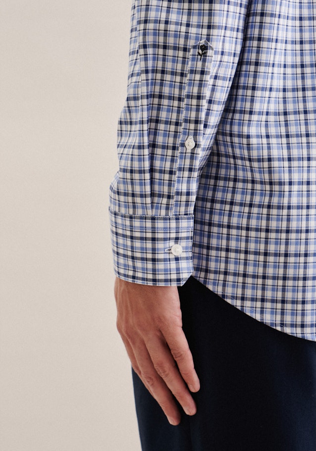Non-iron Twill Business overhemd in Comfort with Button-Down-Kraag in Lichtblauw |  Seidensticker Onlineshop