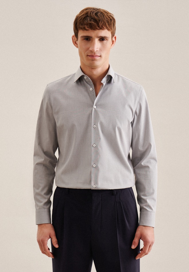 Non-iron Structure Business Shirt in Slim with Kent-Collar and extra long sleeve in Grey | Seidensticker online shop