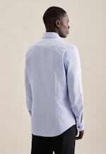 Twill Performance-Hemd in Slim mit Kentkragen in Hellblau |  Seidensticker Onlineshop