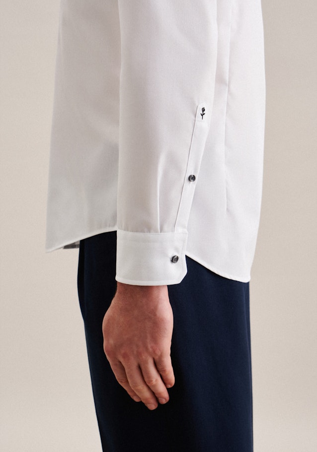 Non-iron Poplin Business Shirt in Shaped with Kent-Collar in White |  Seidensticker Onlineshop