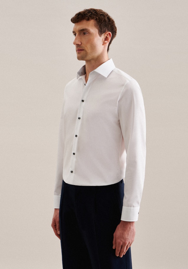 Bügelfreies Popeline Business Hemd in Slim mit Kentkragen und extra langem Arm in Weiß | Seidensticker Onlineshop