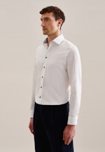 Non-iron Poplin Business Shirt in Slim with Kent-Collar and extra long sleeve in White |  Seidensticker Onlineshop