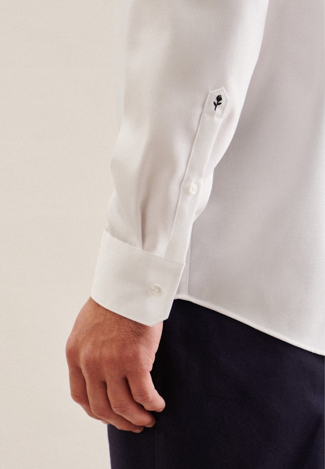 Non-iron Twill Business shirt in Regular with Kent-Collar in White |  Seidensticker Onlineshop