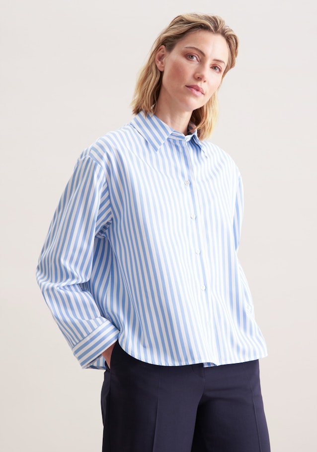 Oversized Hemdbluse in Boxy Länge aus Baumwoll Twill in Mittelblau | Seidensticker Onlineshop