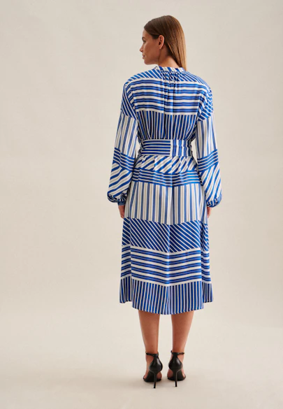 Kleid Streifen platziert in Mittelblau |  Seidensticker Onlineshop
