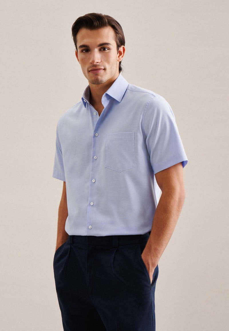 Non-iron Twill Short sleeve Business Shirt in Regular with Kent-Collar