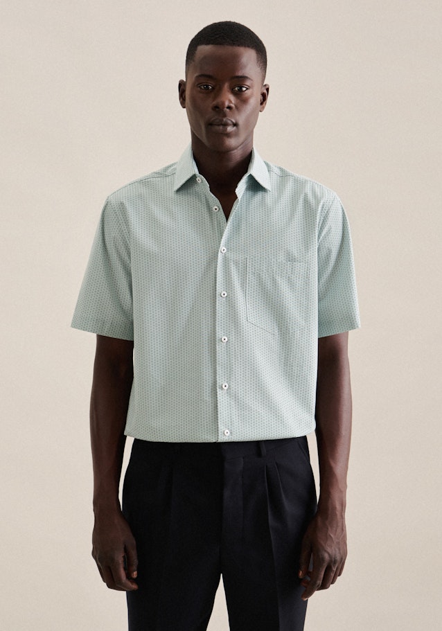 Poplin Short sleeve Business Shirt in Regular with Kent-Collar in Green | Seidensticker Onlineshop