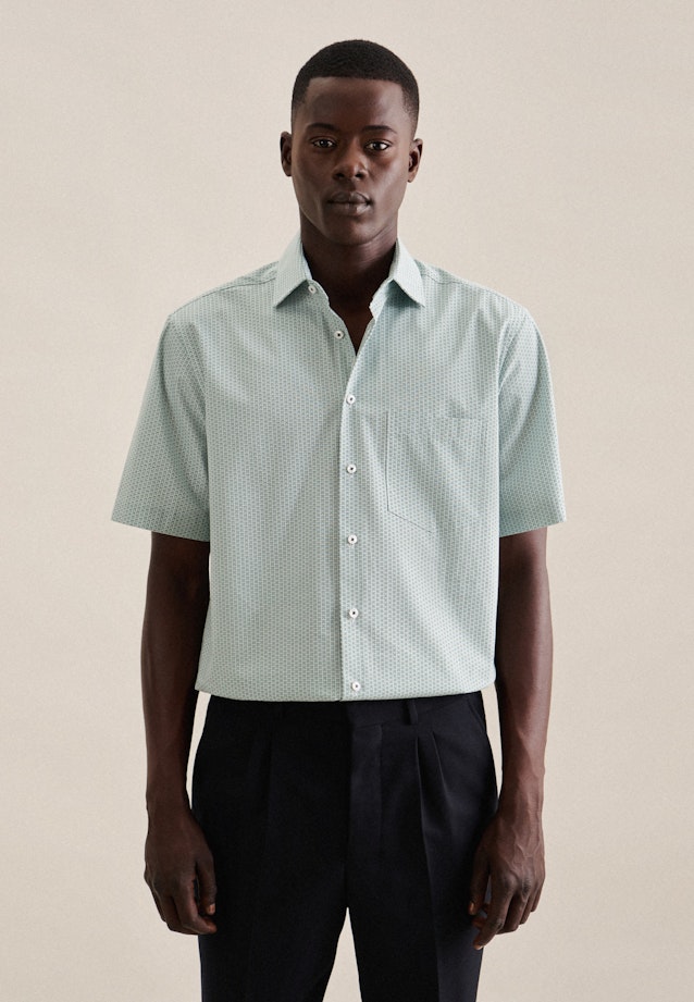 Poplin Short sleeve Business Shirt in Regular with Kent-Collar in Green |  Seidensticker Onlineshop