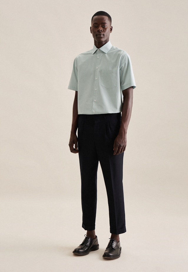 Poplin Short sleeve Business Shirt in Regular with Kent-Collar in Green |  Seidensticker Onlineshop