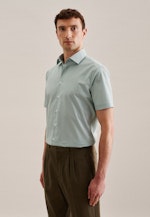 Business Shirt in Shaped with Kent-Collar in Green |  Seidensticker Onlineshop