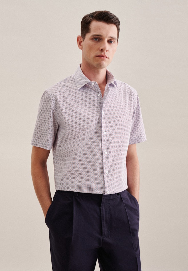 Poplin Short sleeve Business Shirt in Shaped with Kent-Collar in Red | Seidensticker online shop