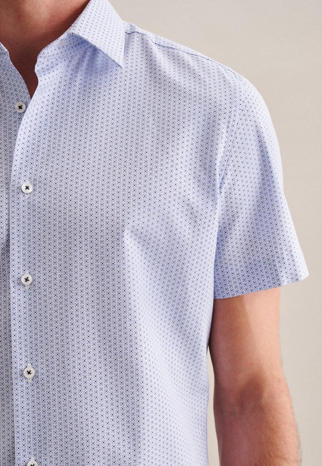 Twill Short sleeve Business Shirt in Slim with Kent-Collar in Light Blue |  Seidensticker Onlineshop