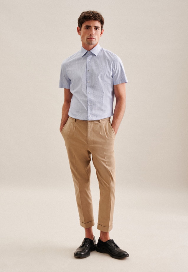 Twill Short sleeve Business Shirt in Slim with Kent-Collar in Light Blue |  Seidensticker Onlineshop