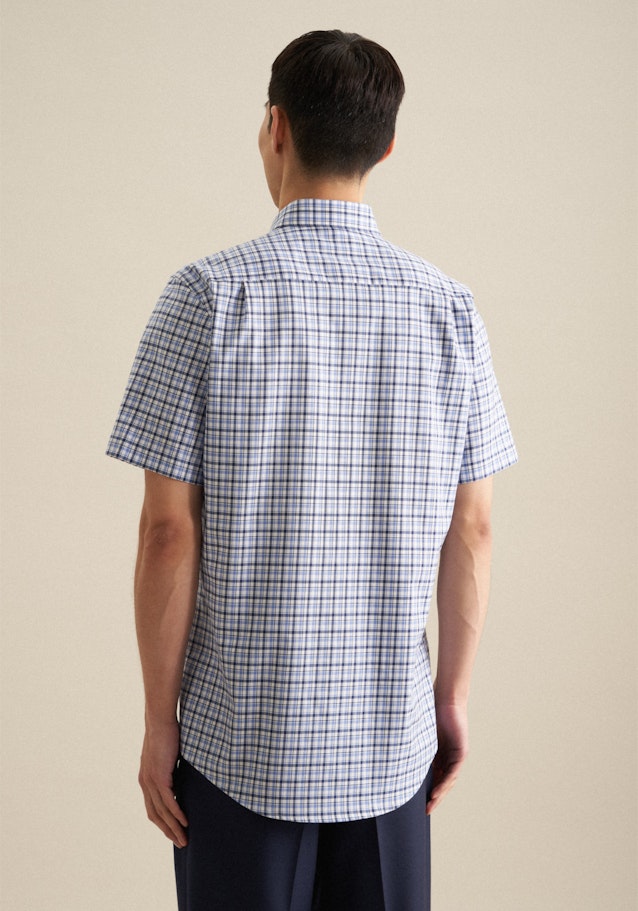Non-iron Twill korte arm Business overhemd in Regular with Button-Down-Kraag in Lichtblauw | Seidensticker Onlineshop