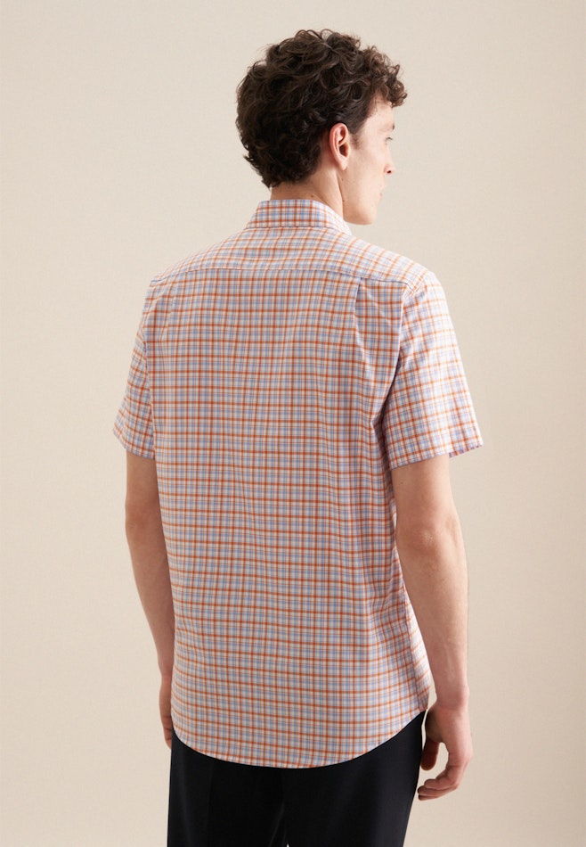 Non-iron Twill Short sleeve Business Shirt in Regular with Button-Down-Collar in Orange | Seidensticker online shop
