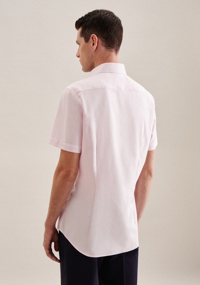 Non-iron Structure Short sleeve Business Shirt in Shaped with Kent-Collar in Pink | Seidensticker Onlineshop