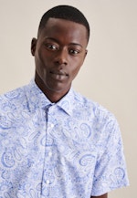 Poplin Short sleeve Business Shirt in Regular with Kent-Collar in Light Blue |  Seidensticker Onlineshop