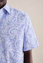 Poplin Short sleeve Business Shirt in Regular with Kent-Collar in Light Blue |  Seidensticker Onlineshop