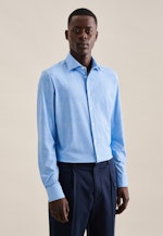 Performance shirt in Slim with Kent-Collar in Light Blue |  Seidensticker Onlineshop