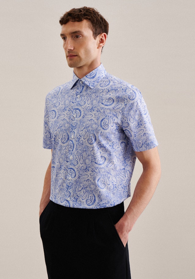 Poplin Short sleeve Business Shirt in Shaped with Kent-Collar in Light Blue | Seidensticker Onlineshop