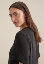 V-Neck Shirtbluse Regular in Schwarz |  Seidensticker Onlineshop