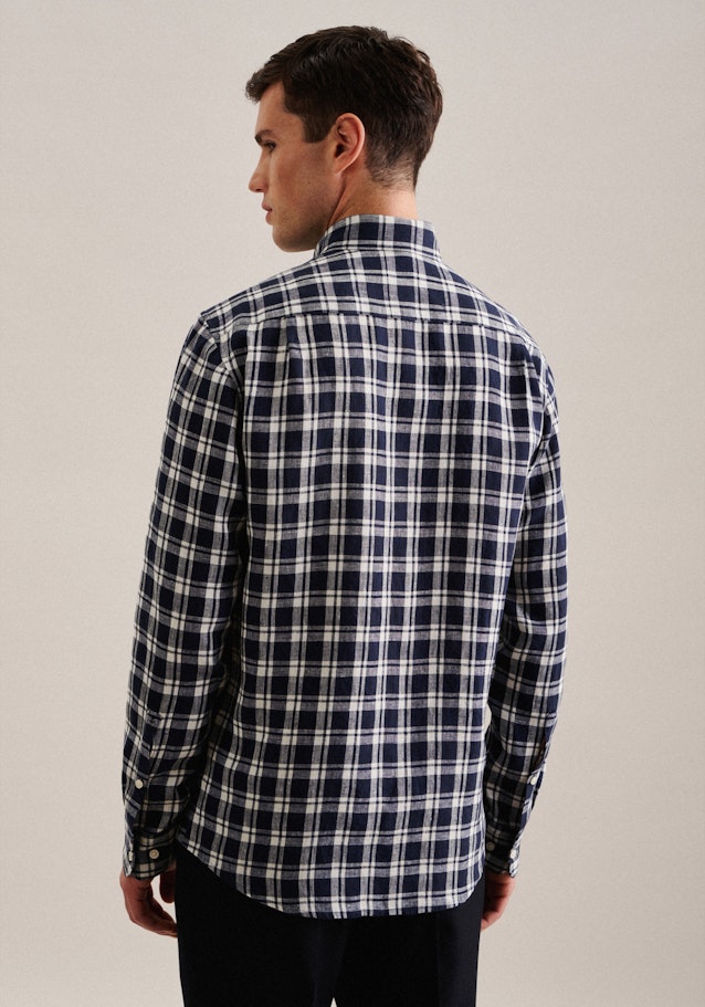 Leinen Casual Hemd in Regular mit Button-Down-Kragen in Dunkelblau | Seidensticker Onlineshop