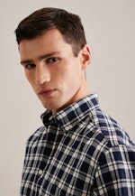 Leinen Casual Hemd in Regular mit Button-Down-Kragen in Dunkelblau |  Seidensticker Onlineshop