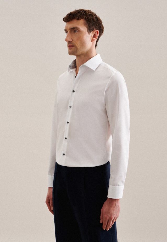 Bügelfreies Popeline Business Hemd in Shaped mit Kentkragen und extra langem Arm in Weiß | Seidensticker Onlineshop