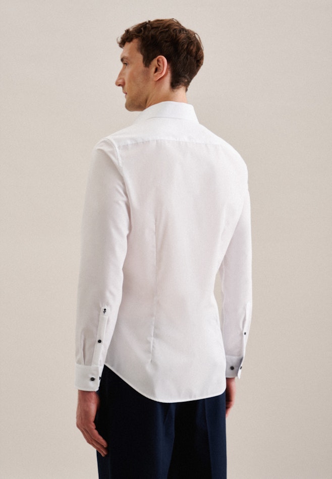 Non-iron Poplin Business Shirt in Shaped with Kent-Collar and extra long sleeve in White | Seidensticker online shop