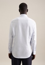 Non-iron Twill Business Shirt in Slim with Shark Collar in Light Blue |  Seidensticker Onlineshop