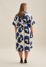 Curvy Robe Regular Manche Courte in Bleu Moyen |  Seidensticker Onlineshop